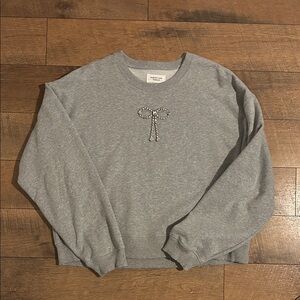 American Eagle Outfitters Gray Cropped Sweatshirt with Bow Accent